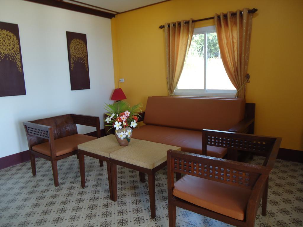 Sea Breeze House, Naiplao Beach Кханом Екстериор снимка