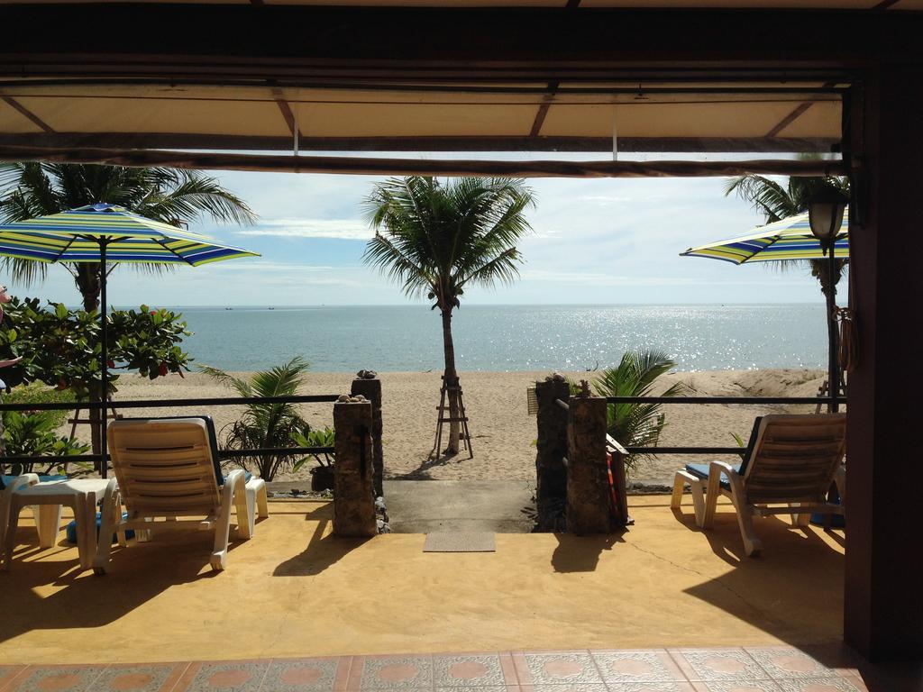 Sea Breeze House, Naiplao Beach Кханом Екстериор снимка